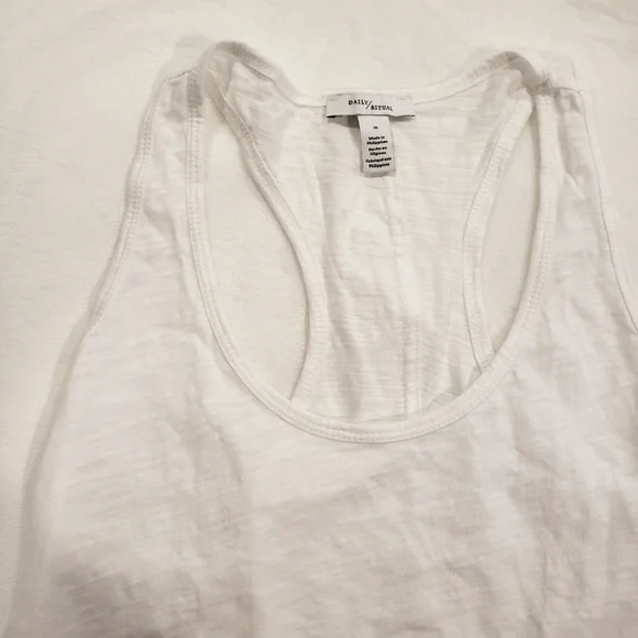 Daily Ritual Scoop Neck Tank Top - Picture 2 of 3